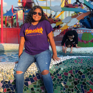 Meet your Posher, Desiree